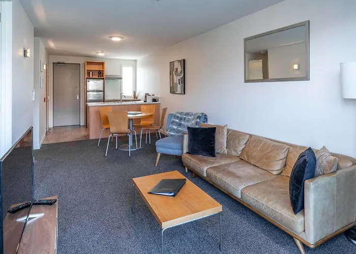 Luxury 205 Apartment