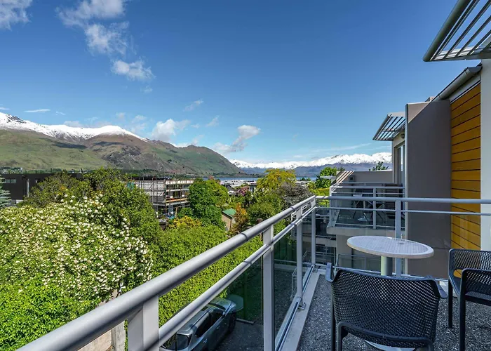 Luxury 205 Wanaka