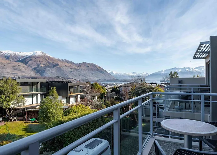 Luxury 205 Wanaka
